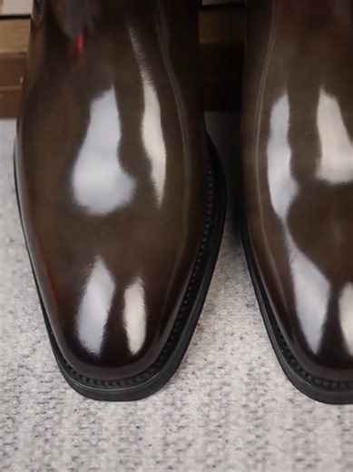 Stylish DANRRIO Men's Boots for Businessmen