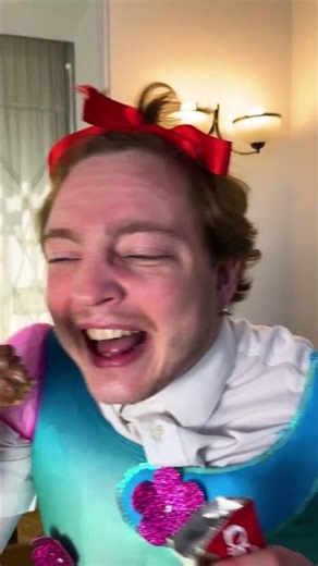 My Friend's Diet Prank: CHOCOLATE Poop! 😱😂