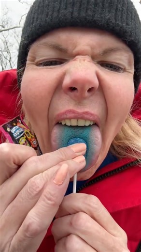 lBuilding Wooden Log Cabin in 🥰Forest Survival House Step by Step🎄