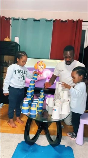 Dad Teaches Daughters the Cup Stacking Trick #familybonding #tutorial #challenge