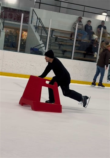 Ruggero Pasquarelli and Emilia Mernes: A Musical Journey