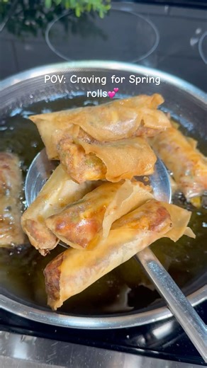 Delicious spring rolls you must try #springroll #snacks #easyrecipes