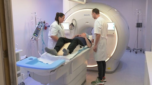 Onprettige MRI-scan gaat dankzij kunstmatige intelligentie stukken sneller