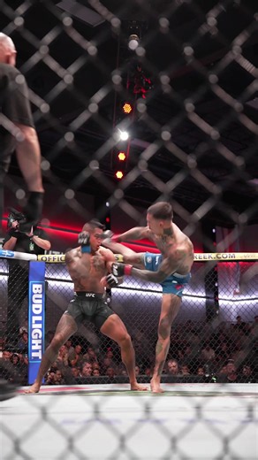 AN INSANE KO FROM ANDRE FILI 🔥🔥 #UFCVegas122 #ufc #mma #andrefili LIVE NOW on @Paramount 