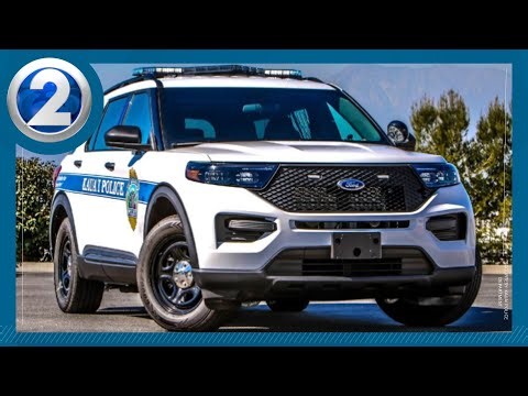 Woman, 21, dead following car crash into wall, utility pole on Kauai