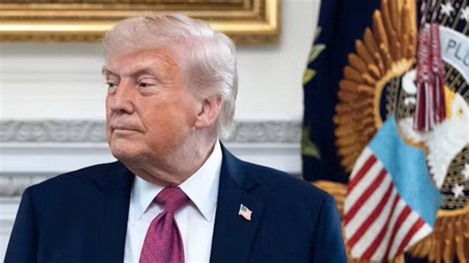 Trump takes control - Democrats start running out of options