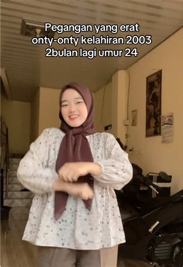 Ony-onty Ulang Tahun ke-24! Pegangan Erat, Rasanya Baru Kemarin 17th
