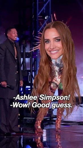 kelly osbourne just got a CALL 👀📞 #themaskedsinger