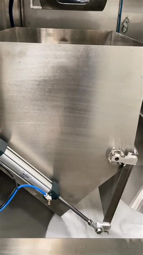 Laundry powder filling machine #LiquidFiller​ #ViscousLiquidFiller​ #PasteFiller​ #CreamFiller​ #PowderFiller​ #GranuleFiller​ #PumpFiller​ #LiquidFillingMachine #BottleFiller​ #fillingmachine #oilfillingmachine #saucefillingmachine #liquidfillingmachine #packingmachine | Henan Cyril Machinery Equipment Co.,LTD