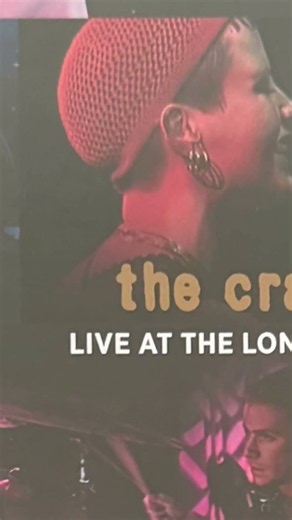 The Cranberries : « Zombie » avant son enregistrement studio | Live Astoria 1994