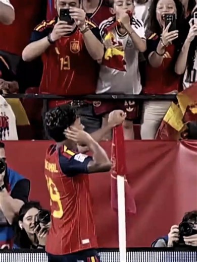 Lamine Yamal skills compilation