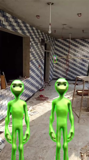Explore Cartoon Alien Dance Moves You Need to See