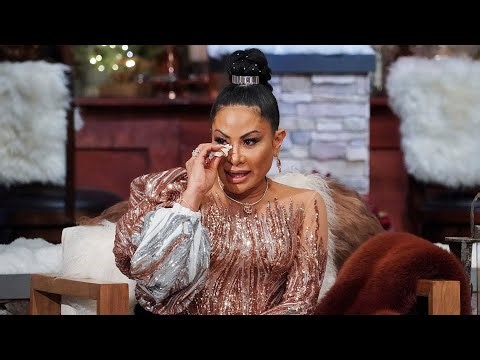 Jen Shah Details “Poop Duty” With Elizabeth Holmes During Prison Stay | E! News