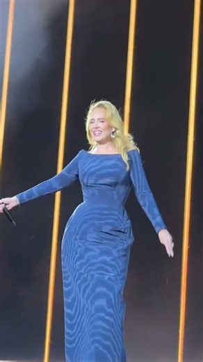 Adele's voice is surreal👑#adele #adelefan#adelehello #adelefans #shorts #shortmusic#shortsfeed#hello