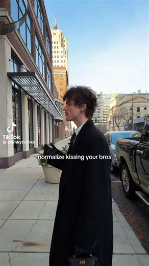 Kiss your brother | Brothers kissing, Hannibal lecter series, Never change