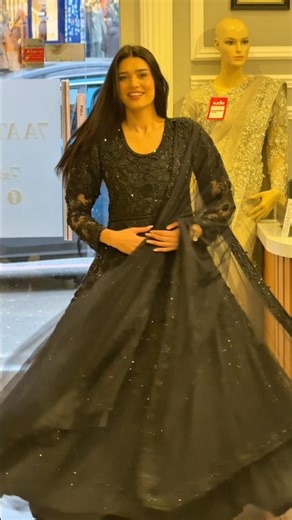 WATCH FULL😂 AMAZING NEW MOST BEAUTIFUL FULL BLACK LONG DRESS BY 7AATRANG BRIDAL🫠❤️🖤 #dress #fyp