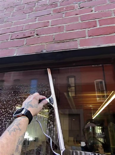 Doing high rise you need to be able to use both hands to squeegee both windows. Window washing in Colorado. #ckwindowsandmore #windowcleaning #windowwashing #smallbusinessowner #oddlysatisfying @Chris