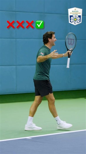Impossible is nothing for Roger Federer 🪄