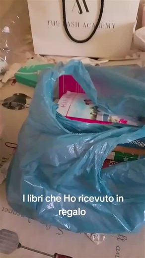 Libri Ricevuti in Regalo per un Nuovo Anno