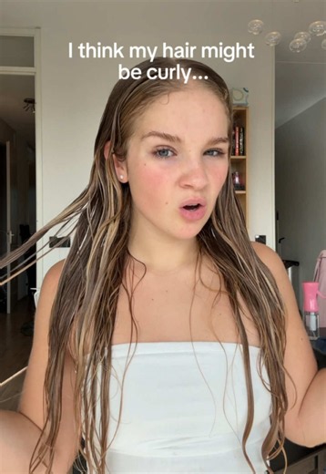 Know Your Curls: Curly & Wavy Hair Guide
