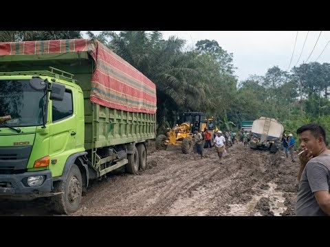 HEAVY TRUCK STUCK in Deep Mud ‼️ Extreme Recovery on Rural Road Gone Wrong