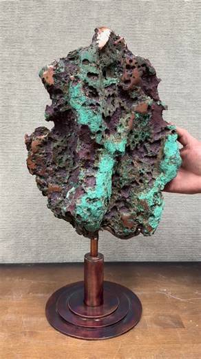 Michigan Copper with the Colorful Patina Consisting of Cuprite, a red copper oxide, and Malachite, a green copper carbonate. #Michigan #copper #minerals | Michigan Rocks & Minerals