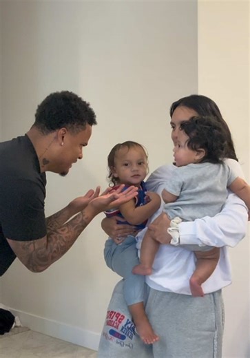 Saw this from a mile away 🤦🏽‍♂️.. @Sachi 🌸 #zaza #babies #funny #family