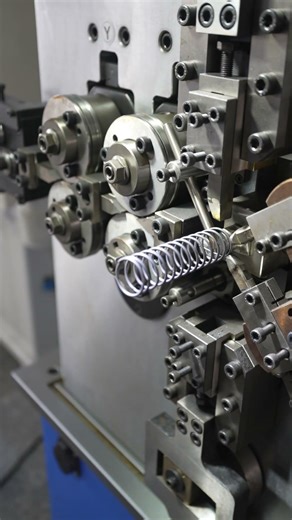 Spring Machine in Continuous Production