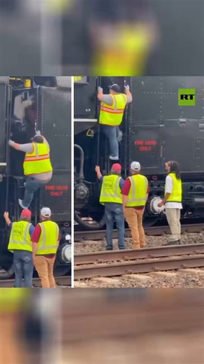 🇺🇸 A Nebraska man's lifelong dream of riding the world's largest steam locomotive ended with a fractured spine.Trevor Bentley slipped off the wet ladder of Union Pacific's Big Boy 4014 and fell 8 feet onto the tracks.He's doing fine, says it was entirely his fault, and the Big Boy was only delayed 30 minutes.Source: Yahoo / Writer: Michael