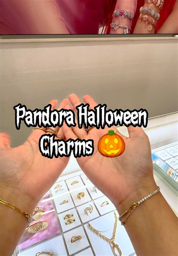 What are you Halloween theme this year?👻🎃 #pandoramalaysia #pandorajewelry #halloween