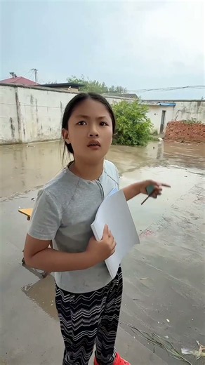 Rush Get School And Mom's Affection!