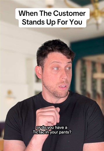 Customer Appreciation in Restaurants: A Heartwarming Moment