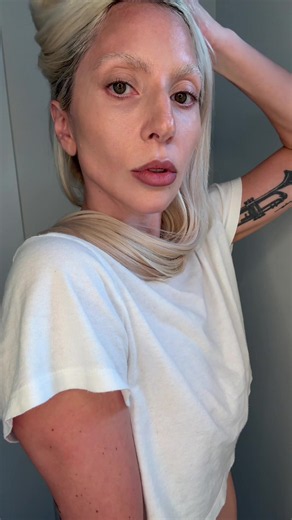 My daily holy trinity in 1 min Concealer, Contour, Lip Liner 🫦🖤 | lady gaga boomerang