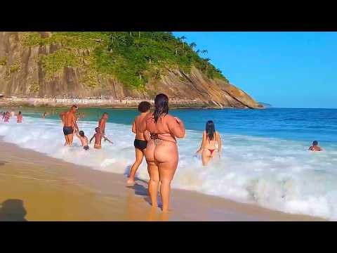 🇧🇷 Leme Beach Where The Sea Meets Leme Rock