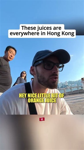 You’ll find orange juices everywhere in Hong Kong 🇭🇰