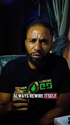 Ever noticed how focusing on negativity makes it pop up everywhere? That’s your brain’s Reticular Activating System at work! In this video, we’ll explore how to transform that focus from negative to positive, and how you can train your mind to attract the good things in life. Let’s shift our perspective and create a more positive reality together. #neuroscience #ReticularActivatingSystem #positivevibes #learnontiktok #gratitude