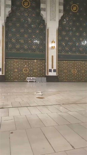Strong Winds & Dust Storm at the Holy Mosque | Masjid Al Haram Live Right Now.