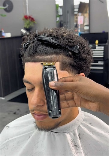 Low Taper with Curls on Top | Wahl Tools Barber Tutorial