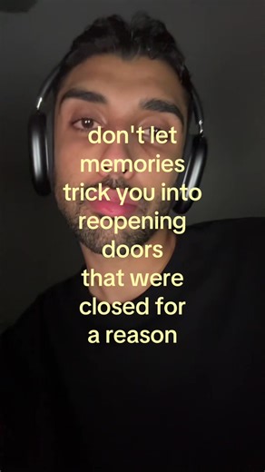 gul (@notyourfavindian)’s video of doors