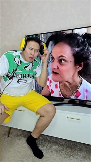 This is your own fault grandmother 🎧😅 #tvmansho #funny