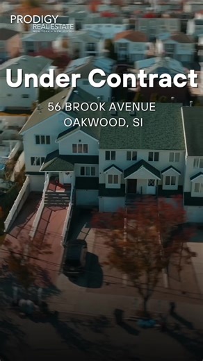 56 Brook Ave located in Oakwood SI is under contract with Prodigy Real Estate🏡 (718)-701-5626 https://www.realestatesiny.com/ https://prodigyre.com/ Home Value Report: https://www.realestatesiny.com/report/ #realestate #newyork #ny #statenisland