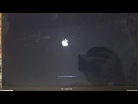 How to Fix a MacBook Pro Startup Blackout