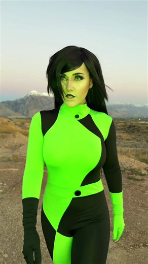 Kim Possible Shego Cosplay Halloween Trend with Hannah