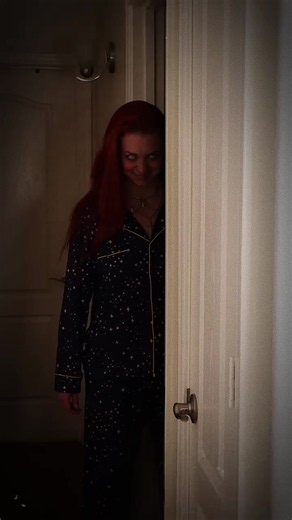 Would you run or follow? #spookyseason #halloween #scarymovie #foryoupage #acting