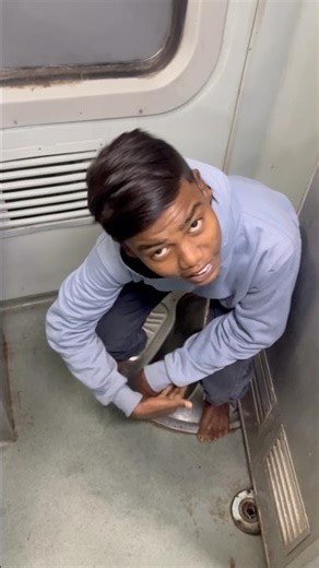 CHOTU KA TRAIN PRANK #shorts @FACTFIREKING