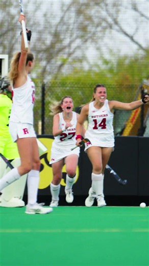Rutgers Upsets Iowa | Rutgers Field Hockey