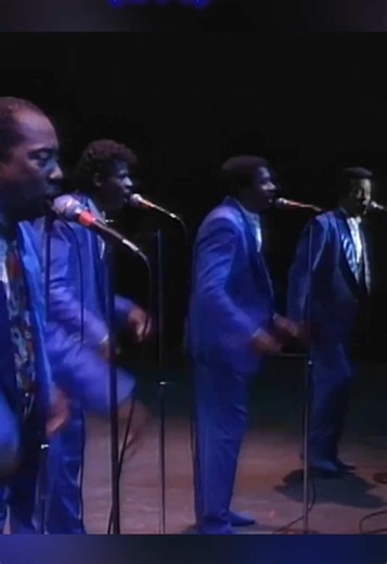 The Temptations Perform “Shout” on 1990 MDA Telethon