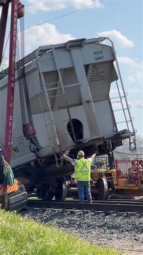 Train Wrecks & Derailments, See My Playlists, JawTooth Trains