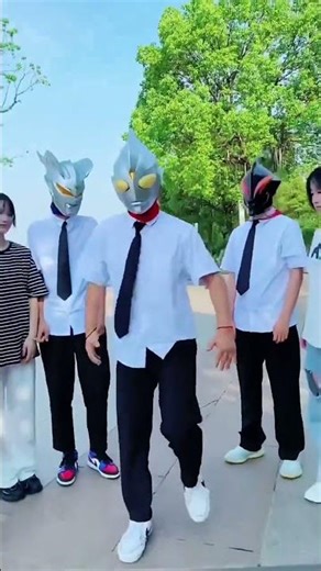 Ultraman dance Zero Ginga Tiktok tik tok Z 奧特曼兄弟的精彩舞蹈系列 奥特曼兄弟之间的战争 （黄鸭妹妹和奥特曼们搞笑瞬间） 2026 #shorts 004