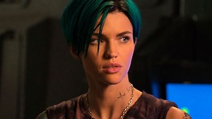Ruby Rose Confirmed As Batwoman In Upcoming DC Arrow-verse Shows - GameSpot Universe News Update